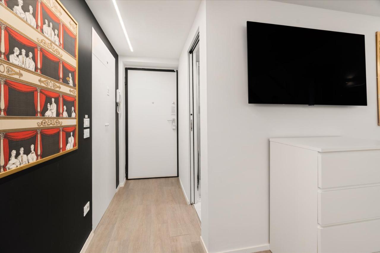 Modern Quiet Super Central Luxury Apartment Milão Exterior foto